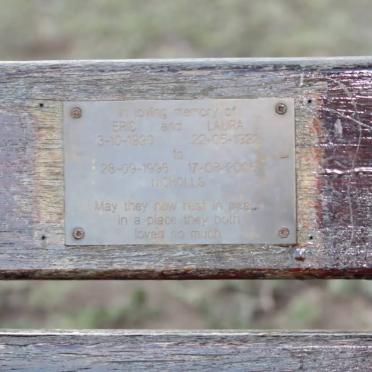 NICHOLLS Eric 1920-1995 &amp; Laura 1922-2005