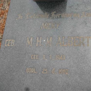 A - Surnames :: Vanne - A