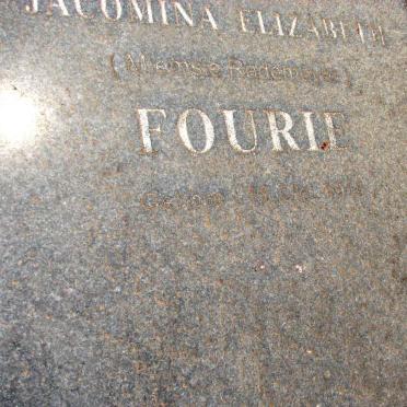 F - Vanne :: Surnames - F