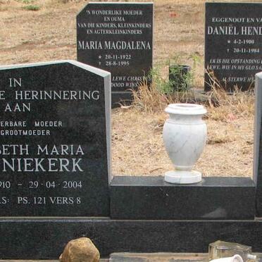 NIEKERK Hendrik Cornelis, van 1900-1984 &amp; Elizabeth Maria 1910-2004
