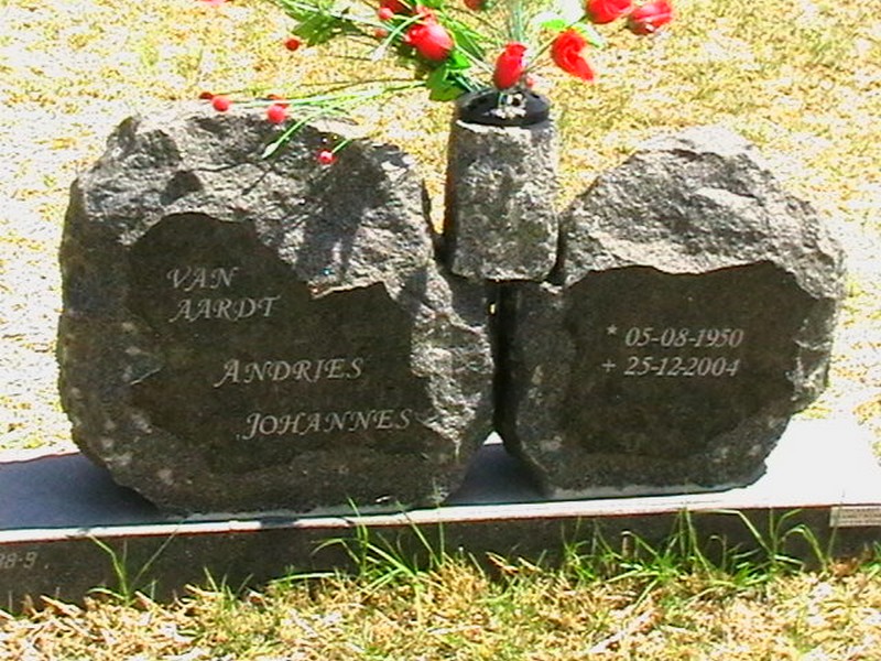 AARDT Andries Johannes, van 1950-2004