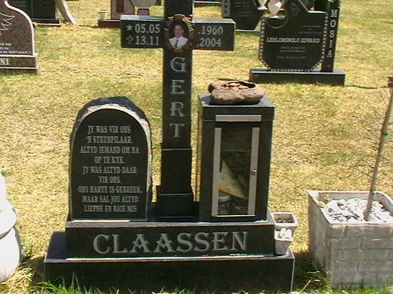 CLAASSEN Gert 1960-2004