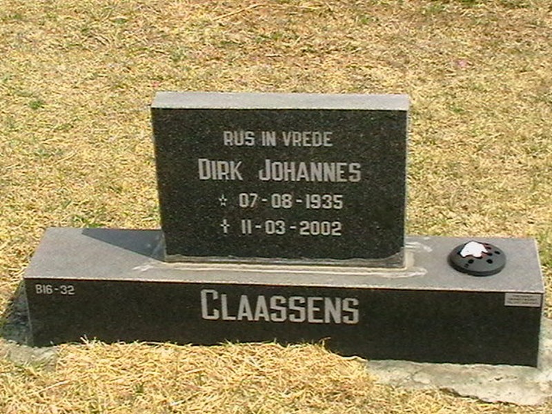 CLAASSENS Dirk Johannes 1935-2002