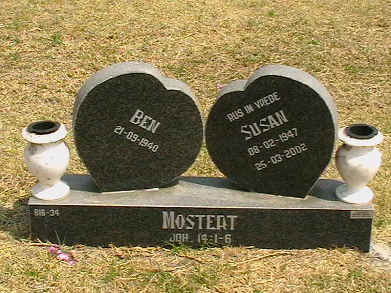 MOSTERT Ben 1940- &amp; Susan 1947-2002