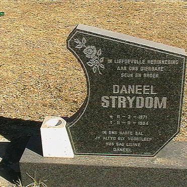 STRYDOM Daneel 1971-1994