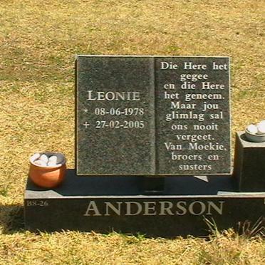 ANDERSON Leonie 1978-2005