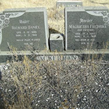 ACKERMAN Richard Daniel 1886-1952 &amp; Magrietha Fredrika PIETERSE 1887-1960