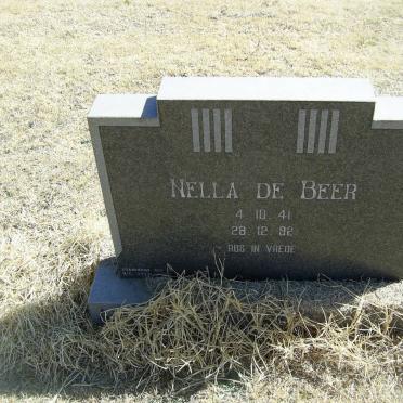 BEER Nella, de 1941-1992