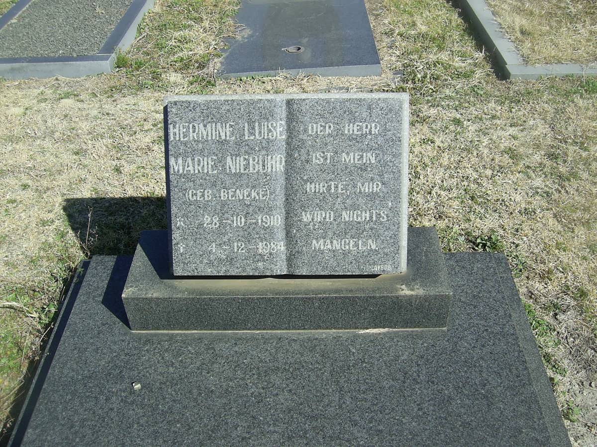 NIEBUHR Marie nee BENEKE 1910-1984