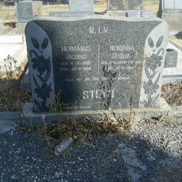 STEYN Hermanus Jacobus 1895-1966 &amp; Hendrina Cecilia ENGELBRECHT 1896-1968