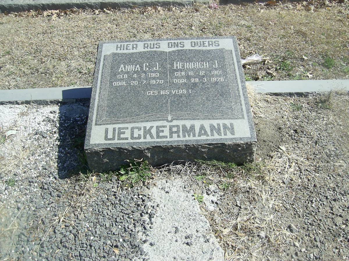 UECKERMANN Heinrich J. 1901-1976 &amp; Anna C.J. 1913-1970