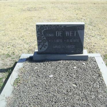 WET Ouma, de 1875-1970