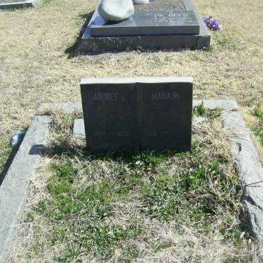 ? Andries J. 1908-1970 &amp; Maria M. 1910-