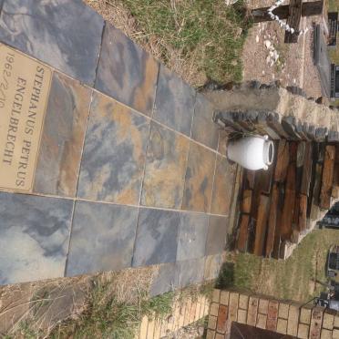 ENGELBRECHT Stephanus Petrus 1962-2011