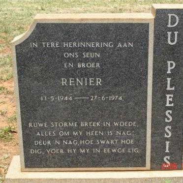 PLESSIS Renier, du 1944-1974