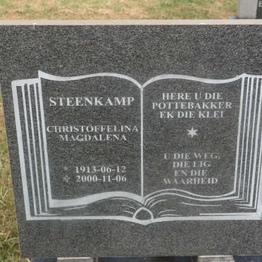 STEENKAMP Christoffelina Magdalena 1913-2000