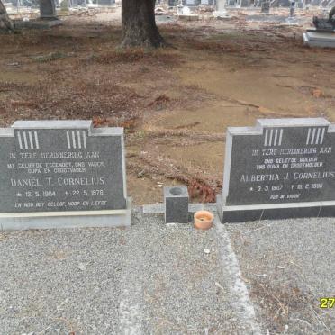 CORNELIUS Daniël T. 1904-1976 &amp; Albertha J. 1907-1996