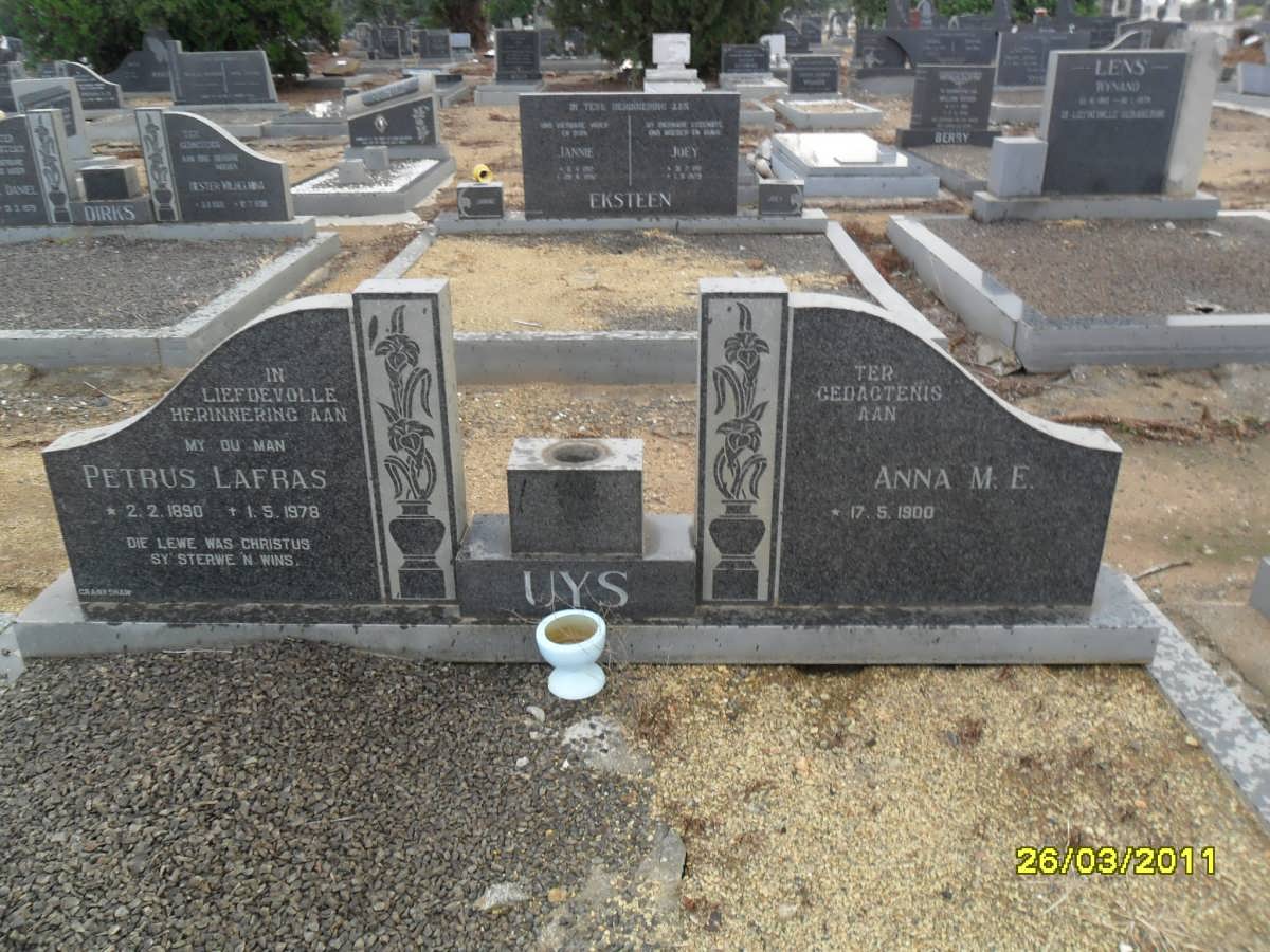 UYS Petrus Lafras 1890-1978 &amp; Anna M.E. 1900-