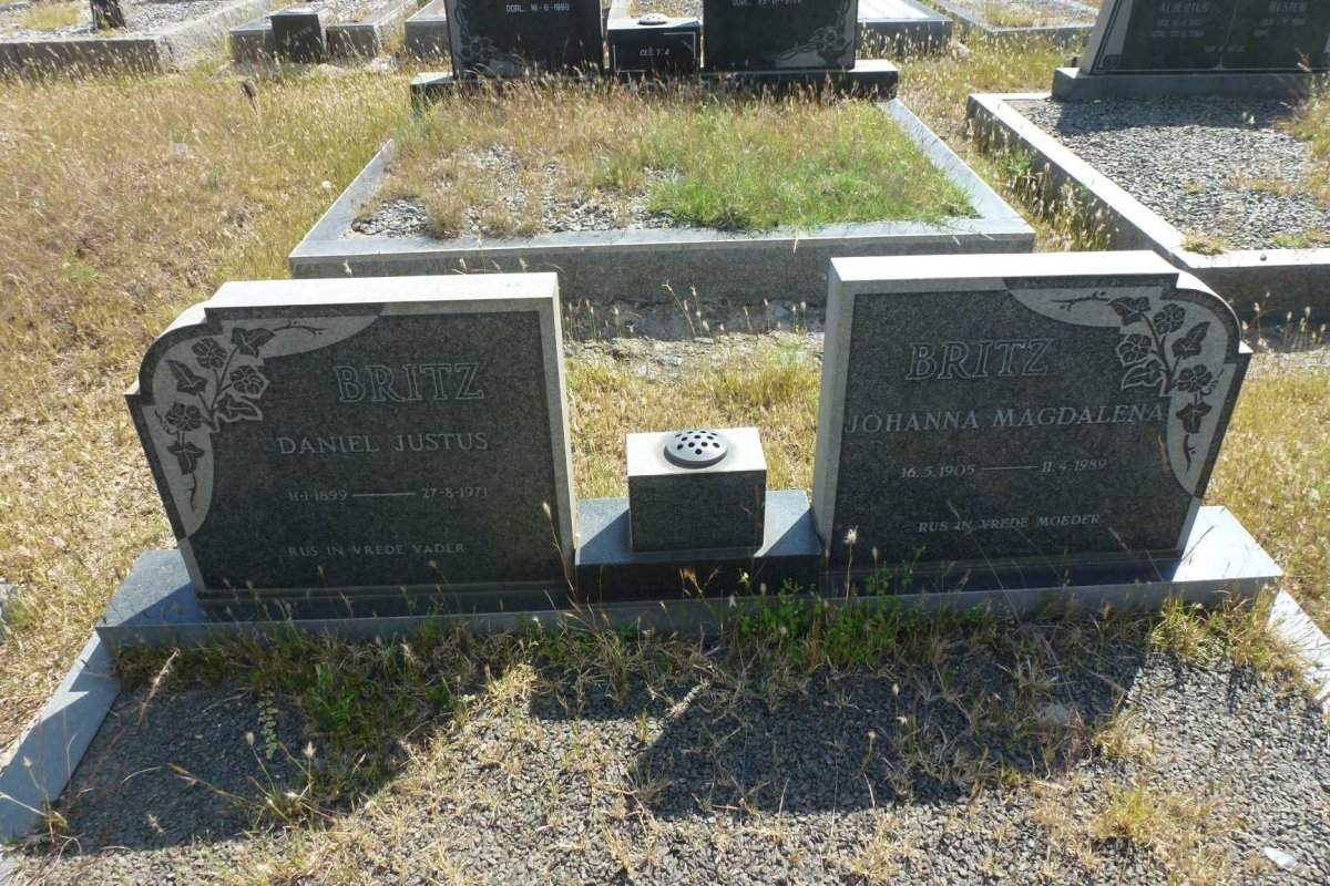 BRITZ Daniel Justus 1899-1971 & Johanna Magdalena 1905-1989