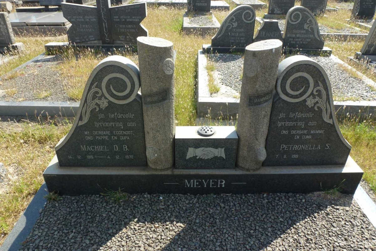MEYER Machiel D.B. 1915-1972 & Petronella S. 1919-