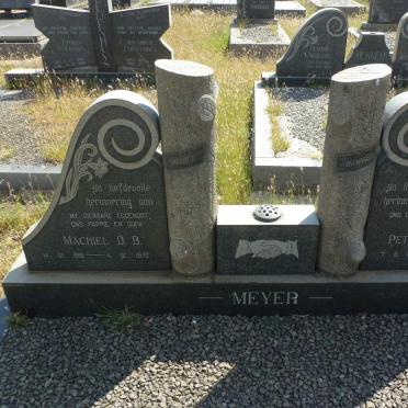 MEYER Machiel D.B. 1915-1972 & Petronella S. 1919-