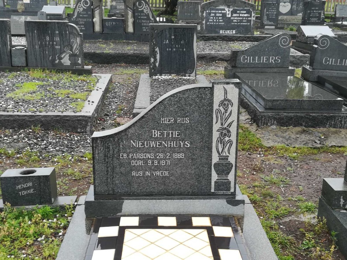 NIEUWENHUYS Bettie, van nee PARSONS 1889-1971