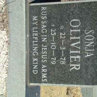 OLIVIER Sonja 1978-1979