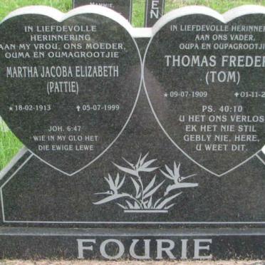 FOURIE Thomas Frederik 1909-2002 &amp; Martha Jacoba Elizabeth 1913-1999