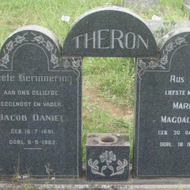 THERON Jacob Daniel 1891-1962 &amp; Maria Magdalena 1894-1976