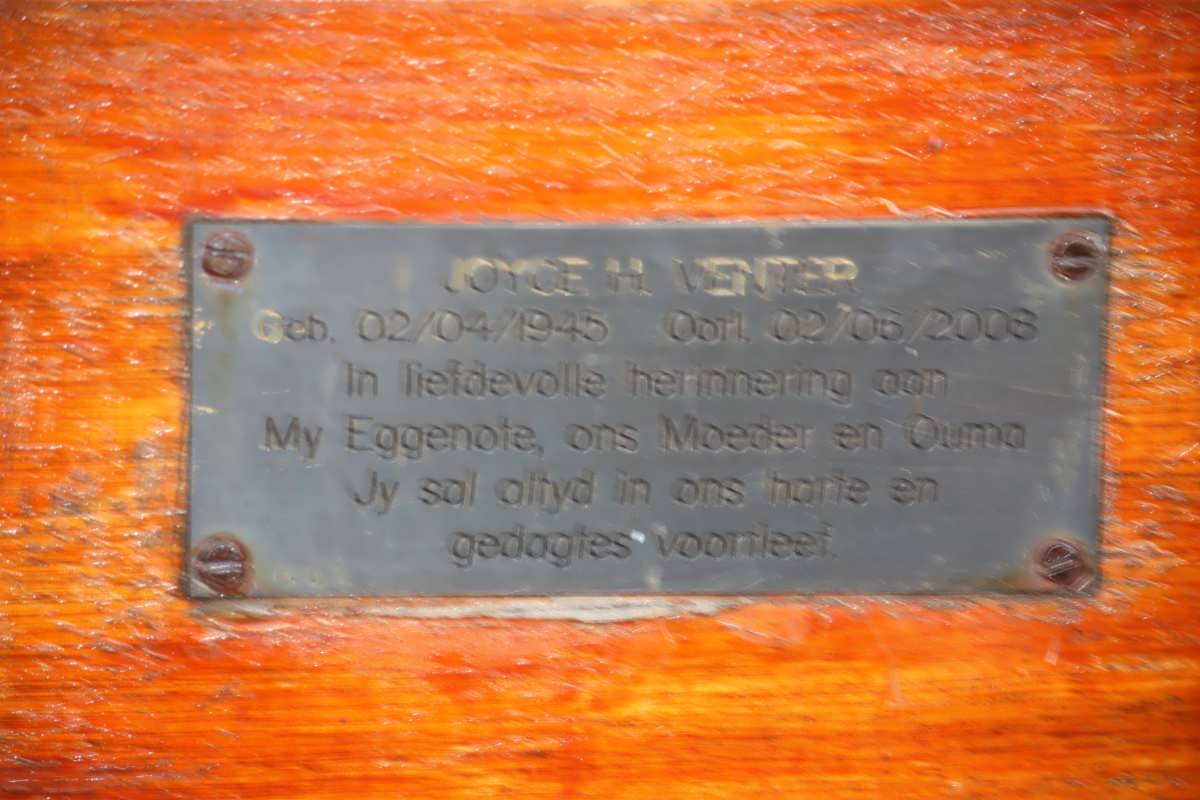 VENTER Joyce 1945-2008