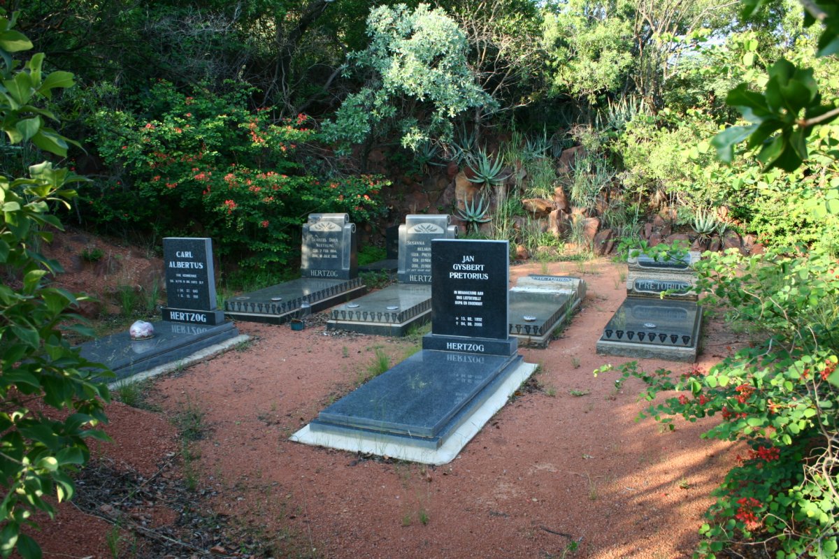 3. General view section 2 of Hertzog farm cemetery