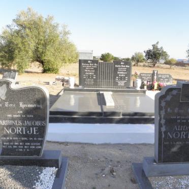 NORTJE Marthinus Jacobus 1919-1983 &amp; Alida M. 1928-1969