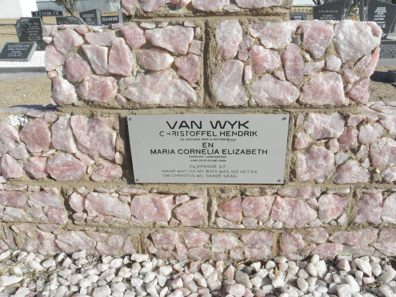 WYK Christoffel Hendrik, van 1895-1984 &amp; Maria Cornelia Elizabeth LIEBENBERG 1903-1989