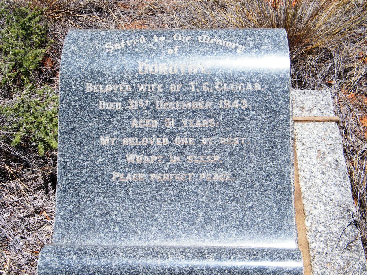 CLUCAS Dorothy -1943