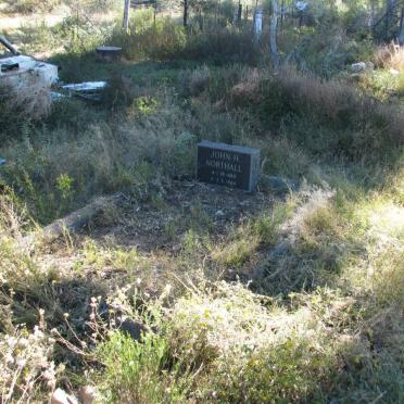 Northern Cape, BARKLY WEST district, Reivilo, Blesmanspos, Panhill 37, farm cemetery_1
