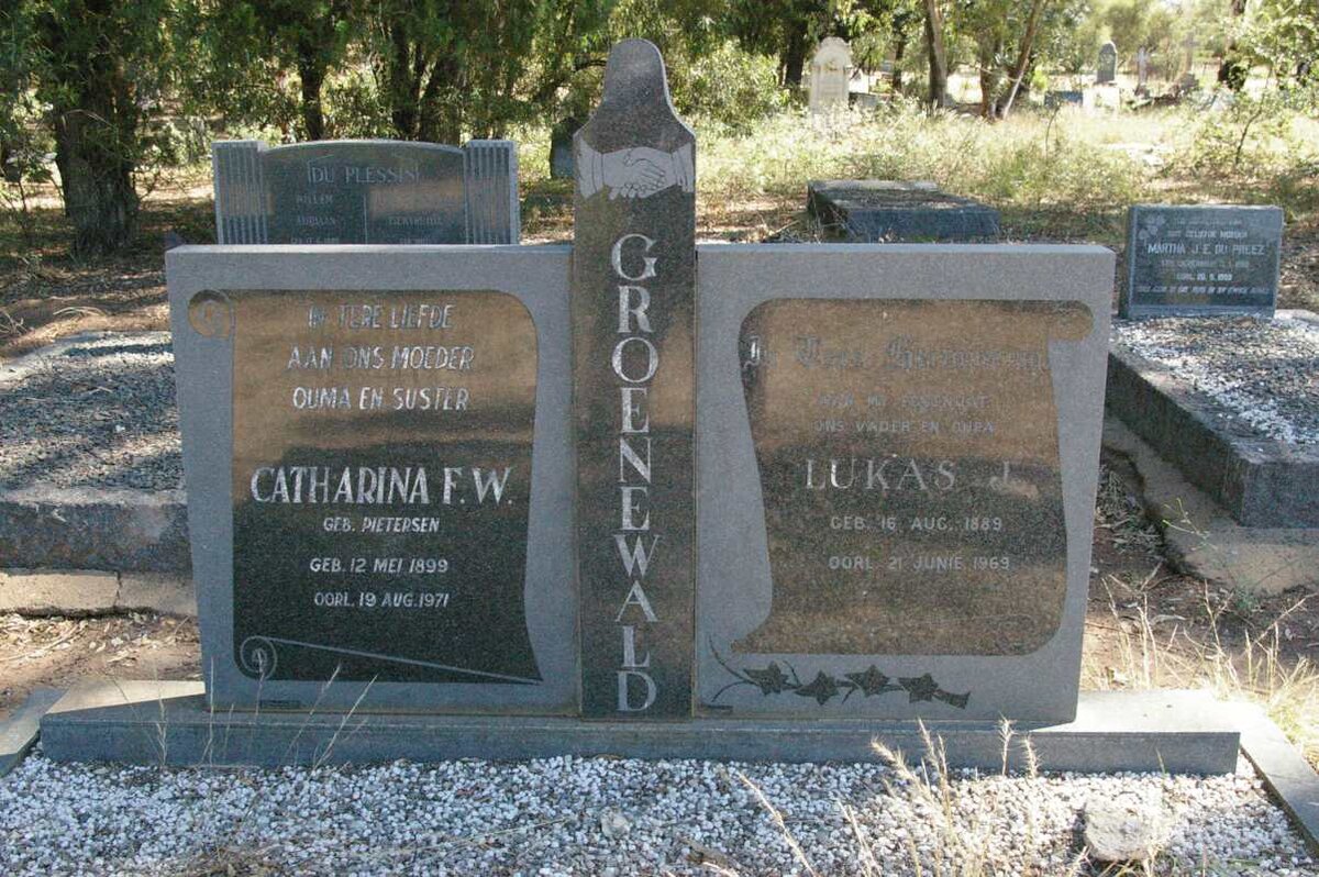 GROENEWALD Lukas J. 1889-1969 &amp; Catharina F.W. PIETERSEN 1899-1971