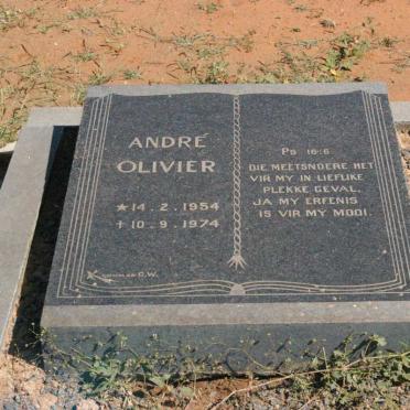 OLIVIER André 1954-1974