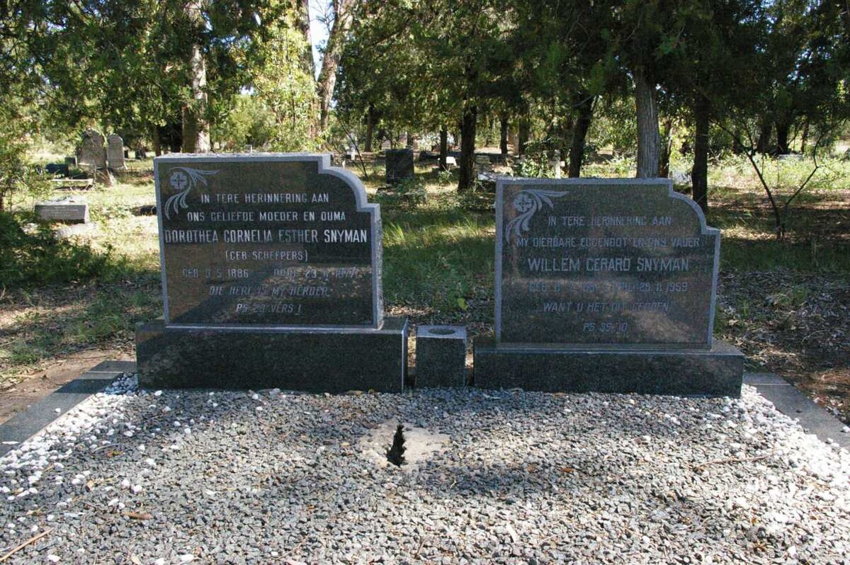 SNYMAN Willem Gerard 1891-1959 &amp; Dorothea Cornelia Esther SCHEEPERS 1886-1977