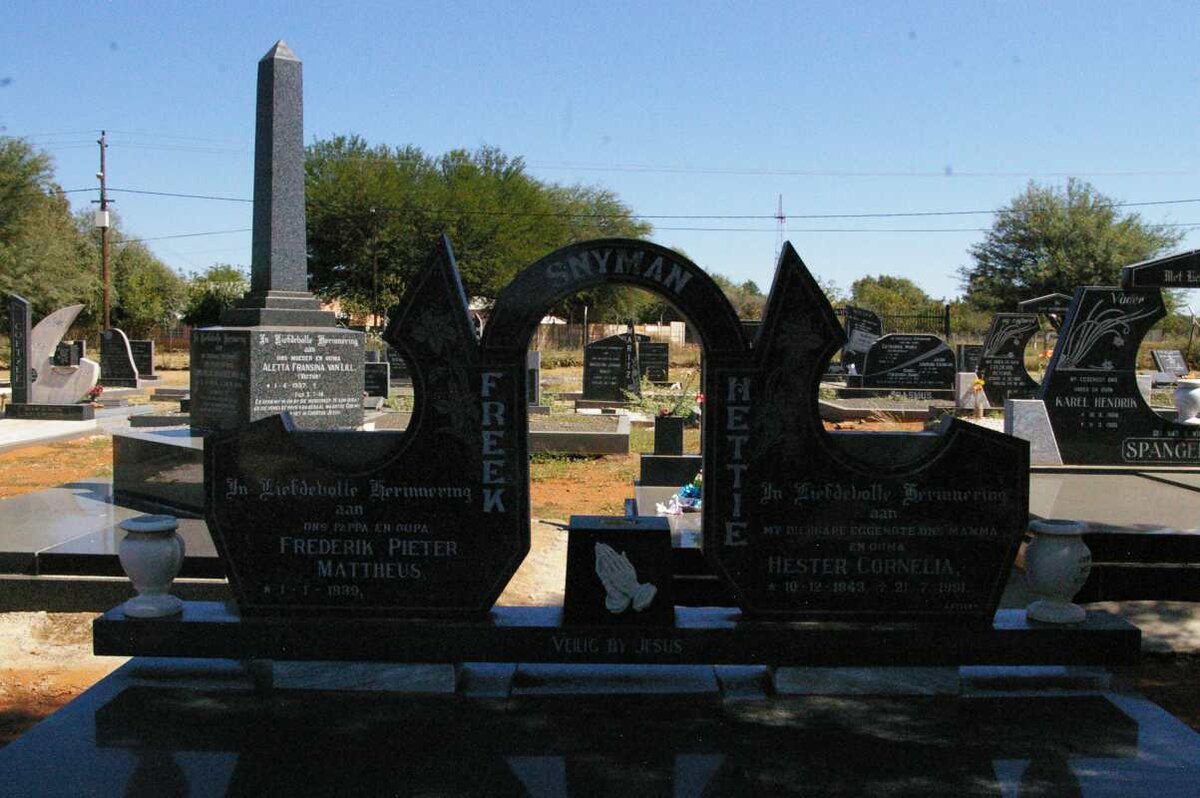 SNYMAN Frederik Pieter Mattheus 1939- &amp; Hester Cornelia 1943-1991