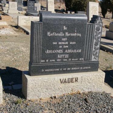 KOTZE Johannes Abraham 1893-1970 &amp; Alida Johanna SWIEGERS 1894-1951