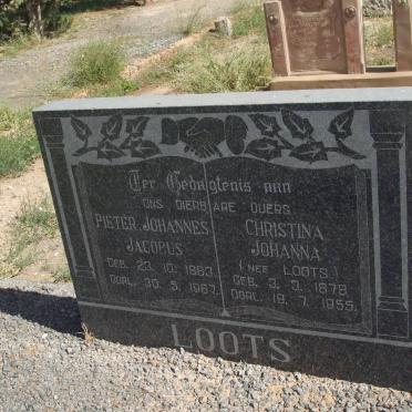 LOOTS Pieter Johannes Jacobus 1883-1967 &amp; Christina Johanna LOOTS 1878-1955