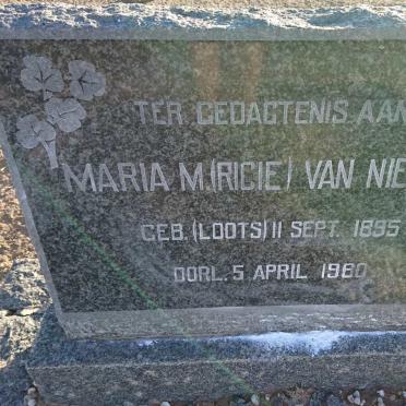 NIEKERK Maria M., van nee LOOTS 1895-1960