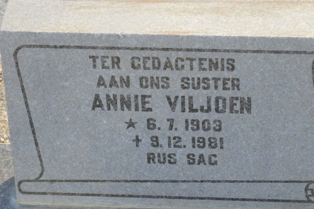 VILJOEN Annie 1903-1981