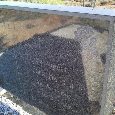 NEL Ockert Phillipus Hermanus 1900-1978 &amp; Cornelia G.J. 1907-1981