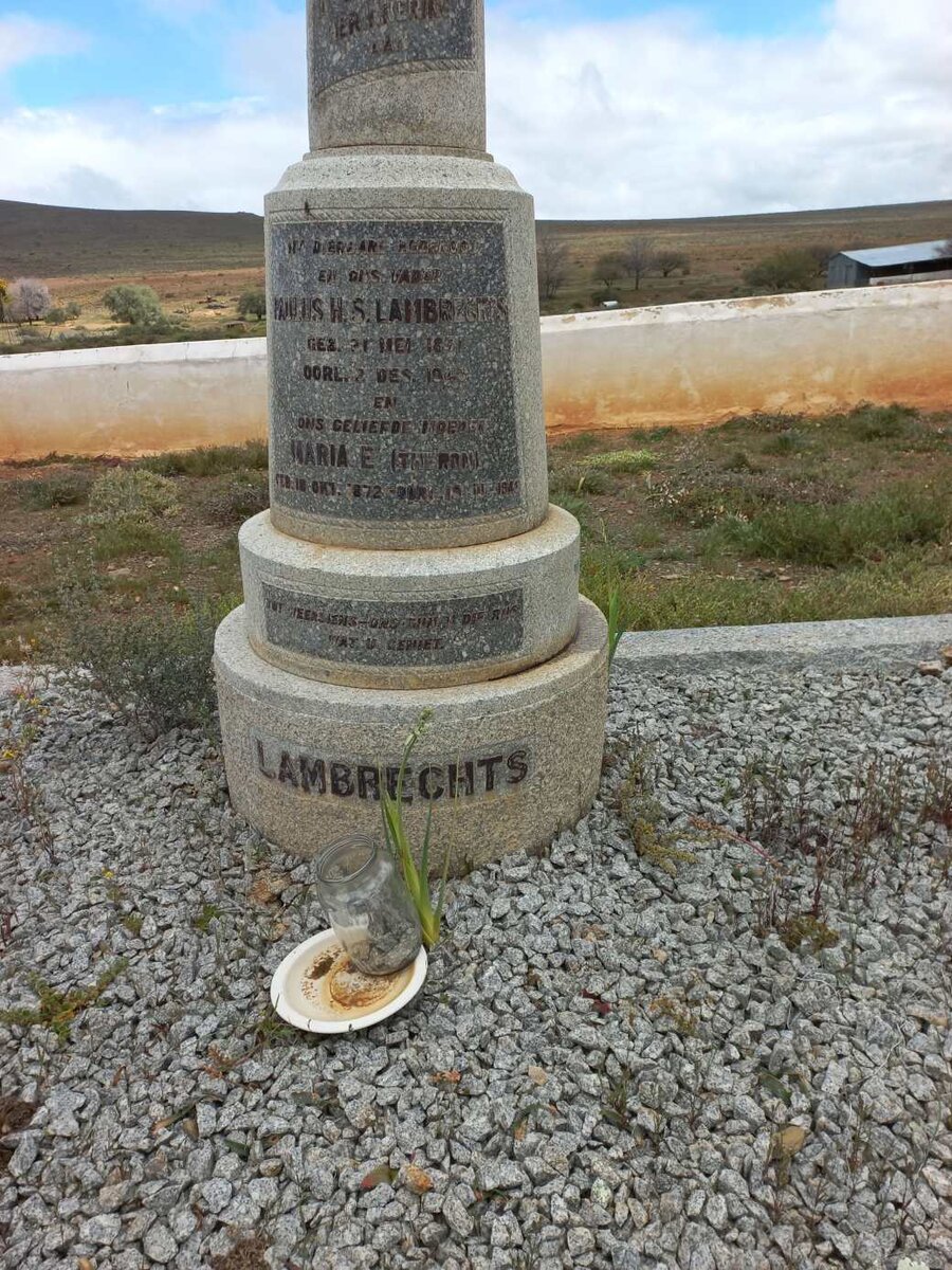 LAMBRECHTS Paulus H.S. 1871-1943 &amp; Maria E. THERON 1872-1948