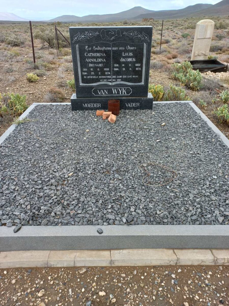 WYK Louis Jacobus, van 1902-1970 &amp; Catherina Arnoldina BRYNARD 1908-1974