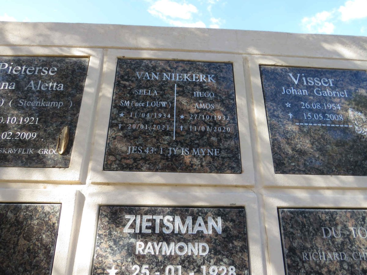 NIEKERK Hugo Amos, van 1932-2020 & Sella S.M. LOUW 1934-2021