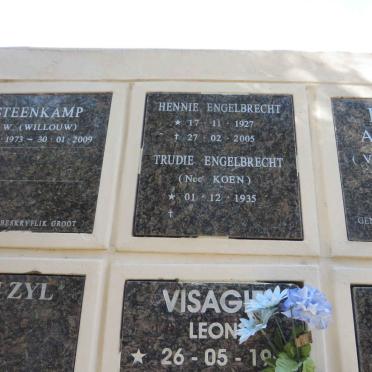 ENGELBRECHT Hennie 1927-2005 & Trudie KOEN 1935-