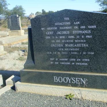 BOOYSEN Gert Jacobus Stephanus 1898-1965 &amp; Jacoba Margaretha NIEUWOUDT 1903-1998