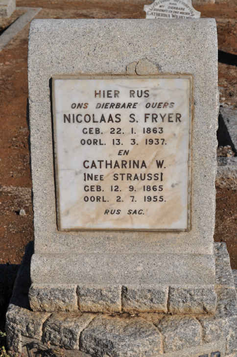 FRYER Nicolaas S. 1863-1937 &amp; Catharina W. STRAUSS 1865-1955
